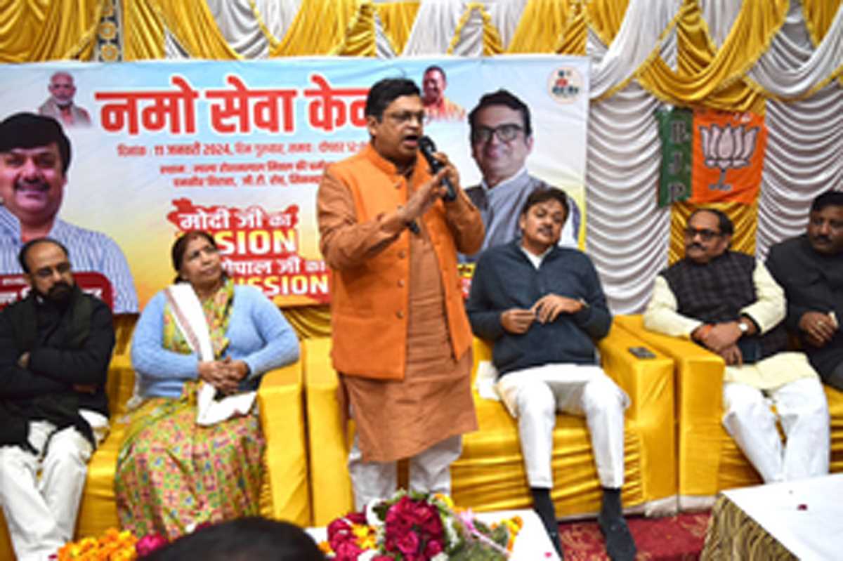 केंद्र सरकार की योजनाओं को आम जनता तक पहुंचाने के लिए खुला नमो केंद्र, जिले में संख्या हुई 5 केंद्र सरकार की योजनाओं को आम जनता तक पहुंचाने के लिए खुला नमो केंद्र, जिले में संख्या हुई 5